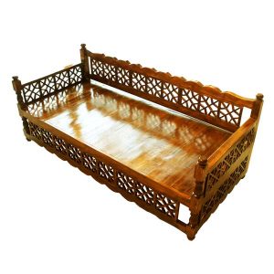 نمای بالای تخت سنتی قاجار با مشبک 50